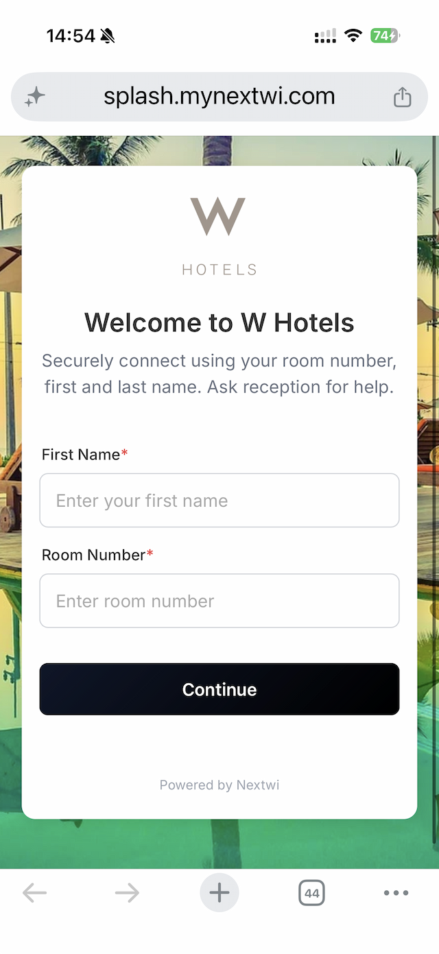 Mockup — Connexion PMS : Prénom et Numéro de Chambre